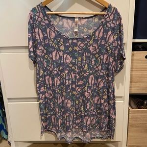 Lularoe shirt